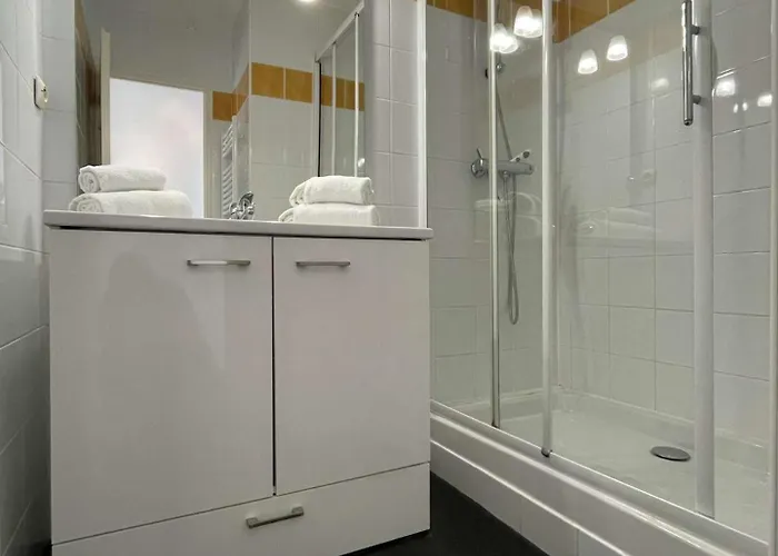 4 Personnes Heliopolis K 305 -